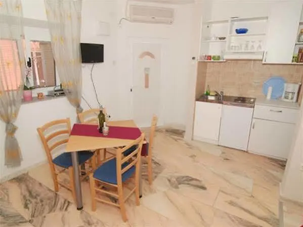 Apartments Emotha Trogir Croatie